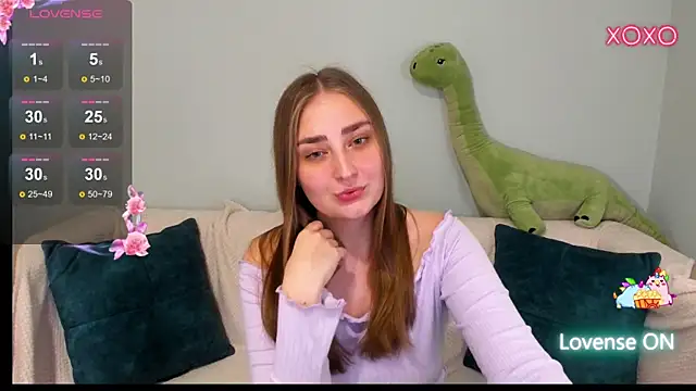 millistrii (F young) - FULL NAKED STRIP 5 MIN