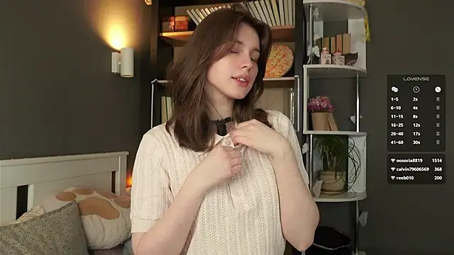 darylbarks (F young) - and oily boobies!