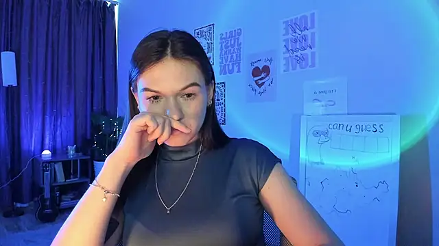 luna_lust_212 (F teen) - Iphone 17pro