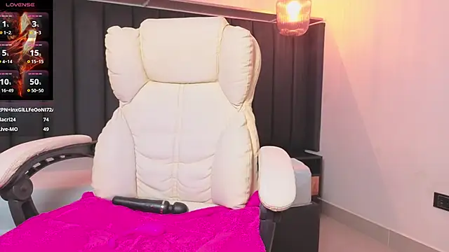 isa_dumont (F young) - all body naked + rub pussy