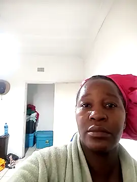 sluttylaura21 - Sluttylaura21's free webcam - UK Sex Cams