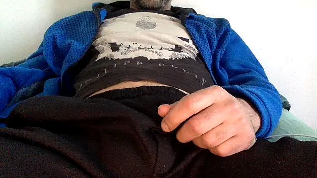 molozeb - Molozeb's free webcam - UK Sex Cams