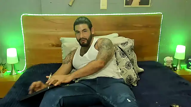 Prometeo-grizzly live sex cam