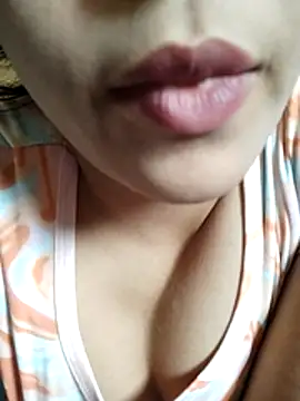 Webcam Model (Anki-doll)  is live.Free join now!