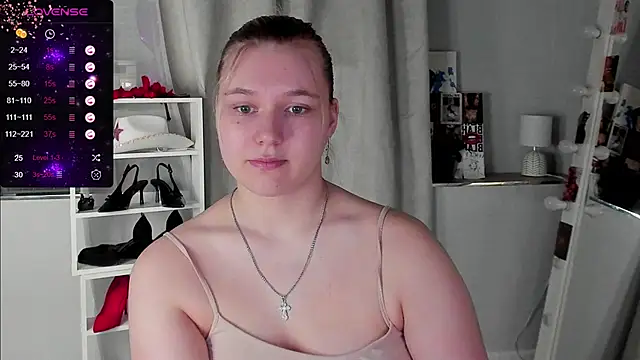 rebecca_kelly - Rebecca_Kelly's free webcam - UK Sex Cams