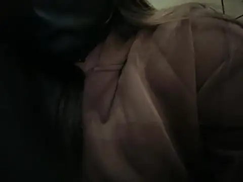 luna88- (Ask my age) - 脫小褲褲 老公JJ磨蹭穴穴不插入