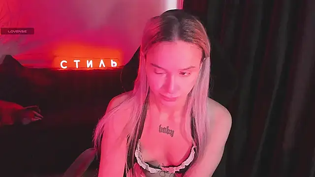 milaash (Ask my age) - helloo!will keep my perform for a few mo