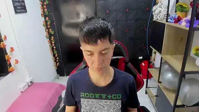 _hannah_hot (F young) - show naked