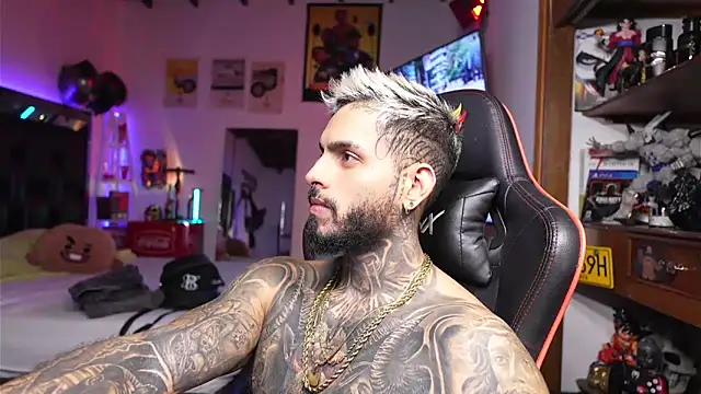 logan_hugh8 (M young) - cum