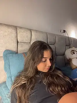 annylopezzz_ (F young) - I LOVE YOU💕💕💕