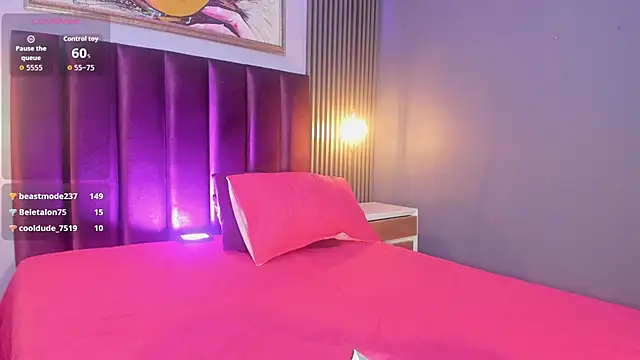 dylan_katte (G teen) - rub pussy and kiss