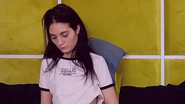 fayeslate (F young) - Blowjob