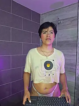 eva_monroes (F young) - RUB PUSSY CLOSSE UP