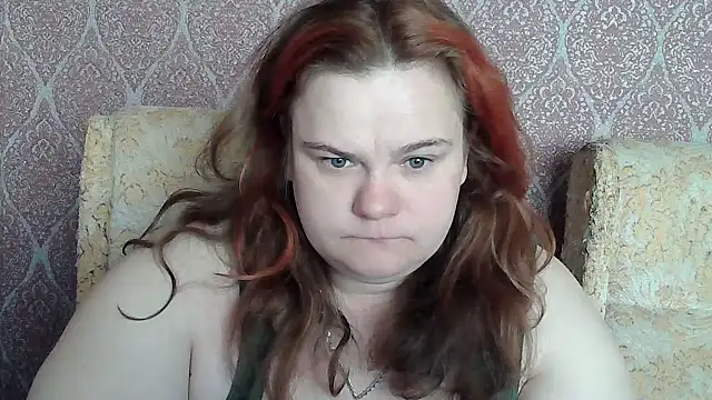 dollygersonn (F young) - Topless show