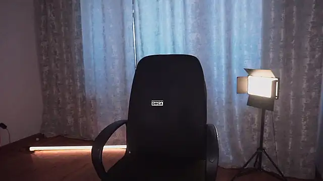 hoot_owl_cb (F young) - Saliva tongue