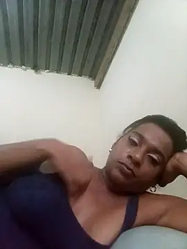 mizzcreator - MiZzCreator's free webcam - UK Sex Cams