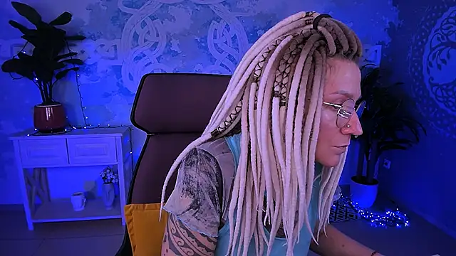 umaspace (F mature) - foot massage with oil