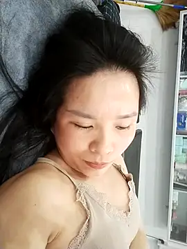 ivy_trix2 (F young) - Help me 🥺