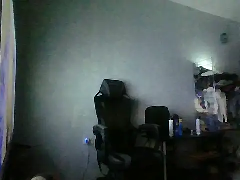 heavy_rebellxx (Ask my age) - Naked