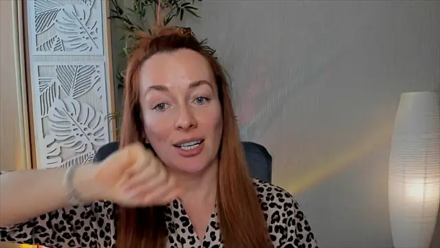 rebeccamartinez (F milf) - I don't give a f..ck about it 😂