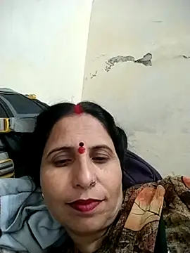 Webcam Model (Hot_liya54)  is live.Free join now!