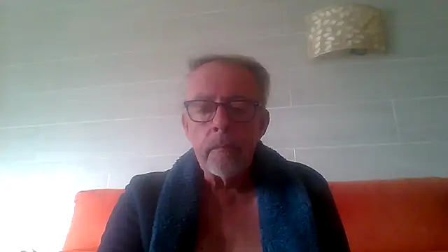 tuggy59 (M grandpa) - cum with me masurbador