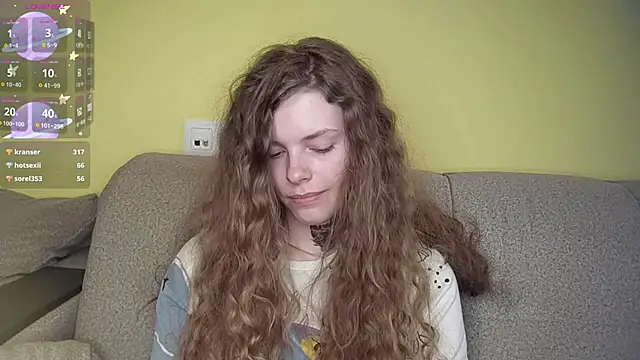 rayanenlia (F young) - Tease you with a finger near my lips?