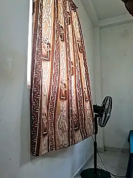 Webcam Model (BeautyGirl_sara)  is live.Free join now!