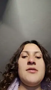 Live solo webcam of lindasyt