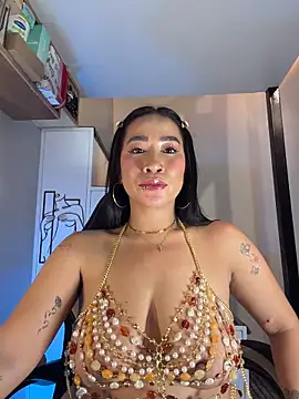 AsianMilfSheryl