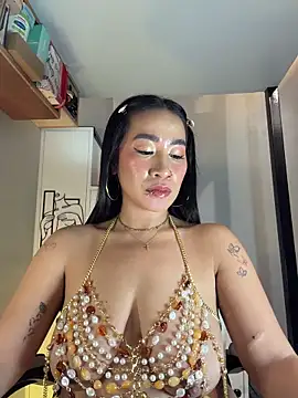 AsianMilfSheryl