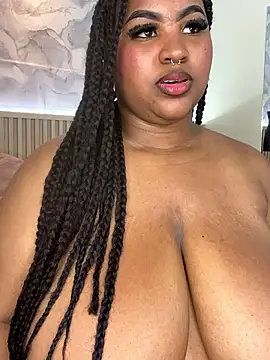 Webcam Model (AinaraJimenez)  is live.Free join now!