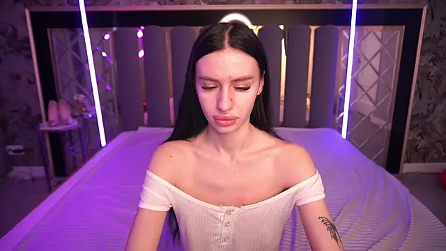 snow_whiteeex - Snow_WhiteeeX's free webcam - UK Sex Cams