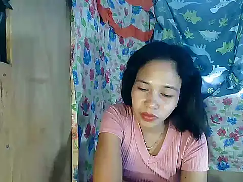 pinayskinnygirl (F young) - pussy,dance and boobs,squirt,finger