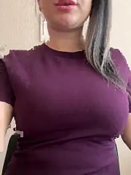 molly-molly- - Molly-molly-'s free webcam - UK Sex Cams