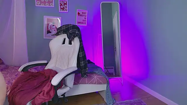 avasun - AvaSun's free webcam - UK Sex Cams