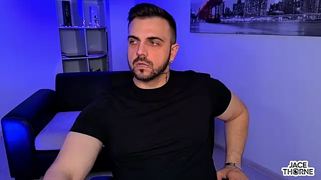jace_thorne (M young) - Flash cock and tease🍆