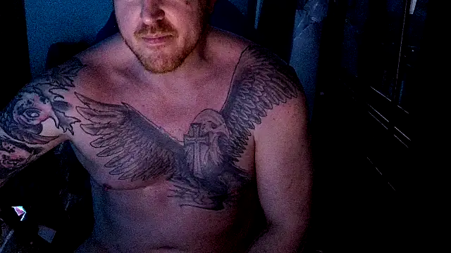 CloudyKingG Live Webcam on Stripchat