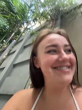 kirasunshine (F young) - lick nipples