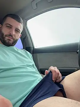 Pablo_Hornyguy95 live sex cam