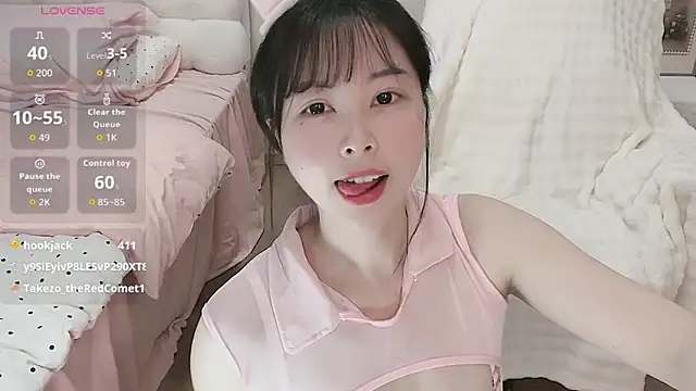 anna-2005 - Anna-2005's free webcam - UK Sex Cams