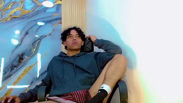 daviidbuckx_ (M twink) - dance a song 🍀