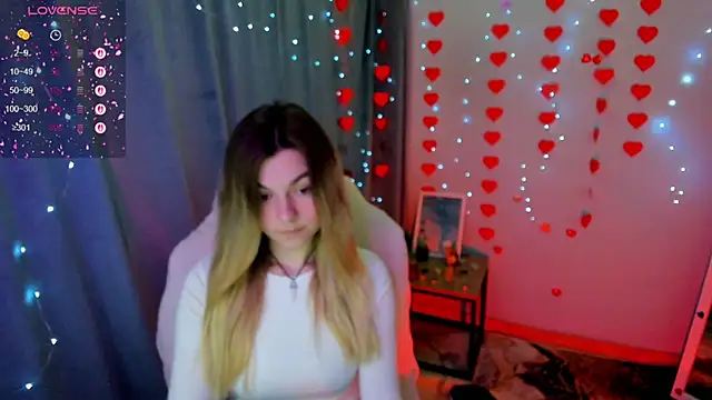 sweet_me_ - Sweet_me_'s free webcam - UK Sex Cams