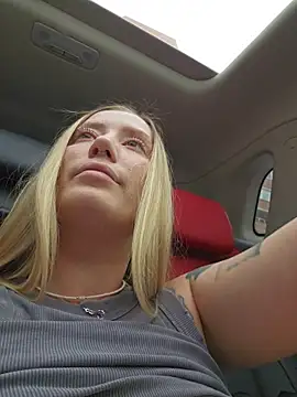 svetlive - SvetLive's free webcam - UK Sex Cams