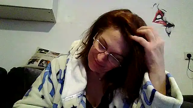 rubyyrosee - RubyyRosee's free webcam