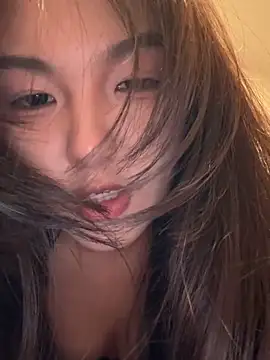 美女BeiBeiiiii在线直播