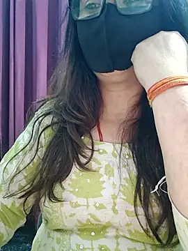 Webcam Model (Aishwaryaa_69) is live