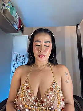 AsianMilfSheryl