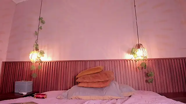 daphne_courtis live sex cam