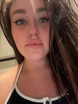 kirasunshine - KiraSunshine's free webcam - UK Sex Cams